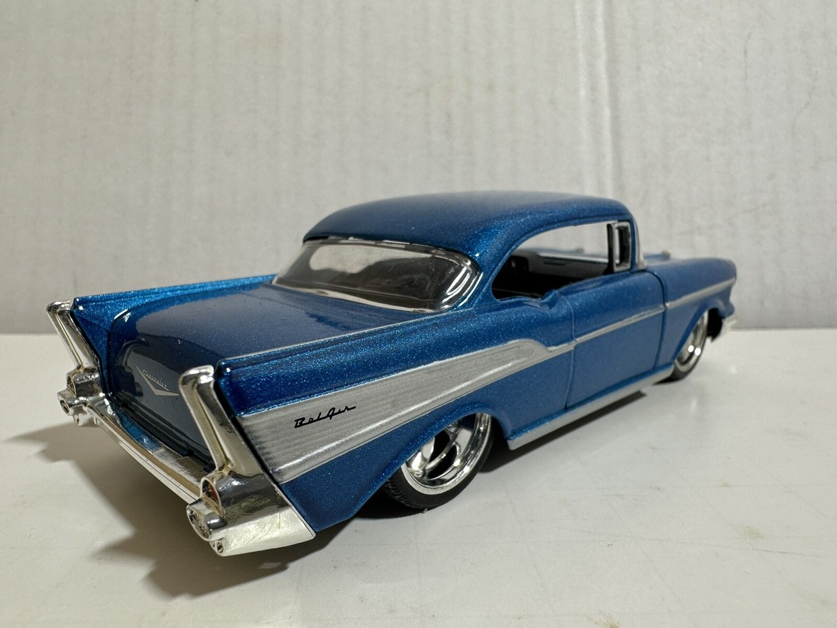 JADA BTM 1957 CHEVY BEL AIR BLUE 1:32 DIECAST CAR 5