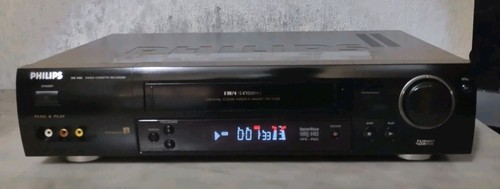PHILIPS VR700 VHS VIDEO RECORDER 6 STEREO HEADS WITH ORIGINAL REMOTE - Picture 10 of 11