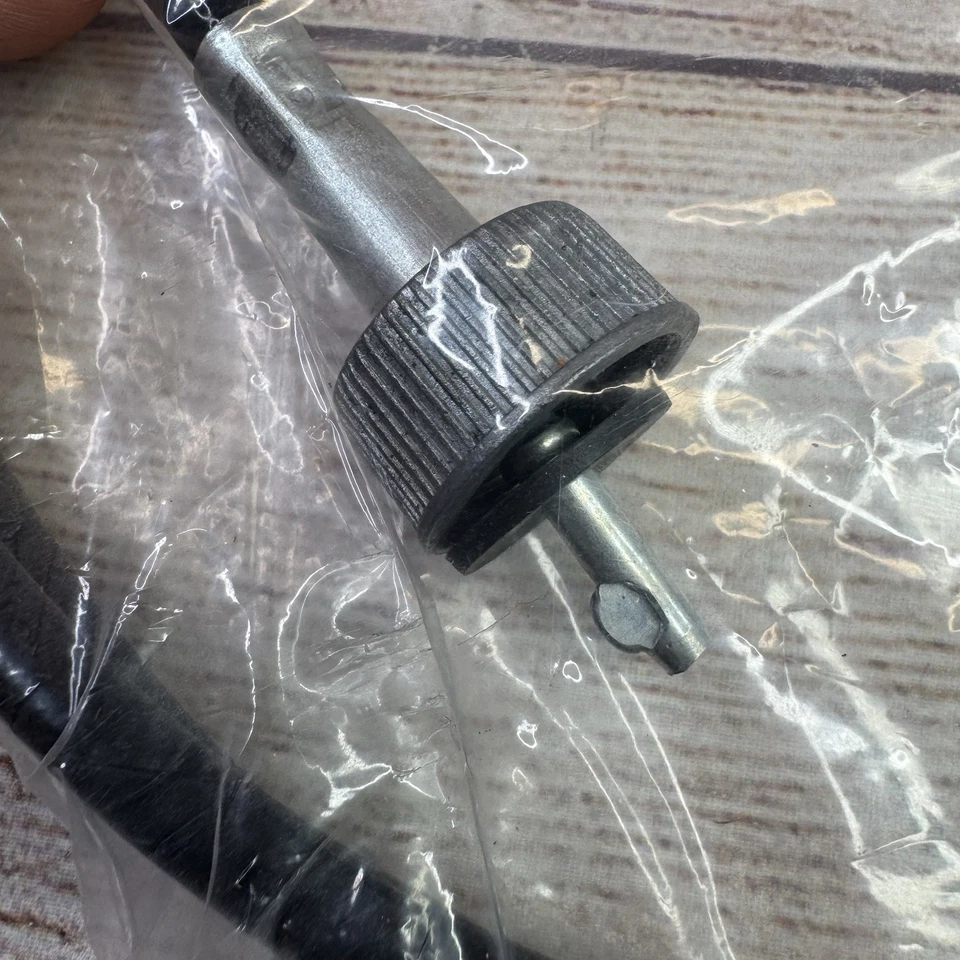 Cable velocímetro compatible con Toyota Hilux 1989-2004 LN80 LN85 YN87 YN92 RN30 Mighty-X Foto 2 de 4
