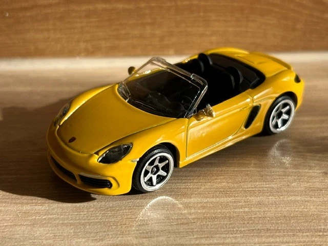 Porsche 718 Boxster jaune majorette 1/58 - Photo 1/2