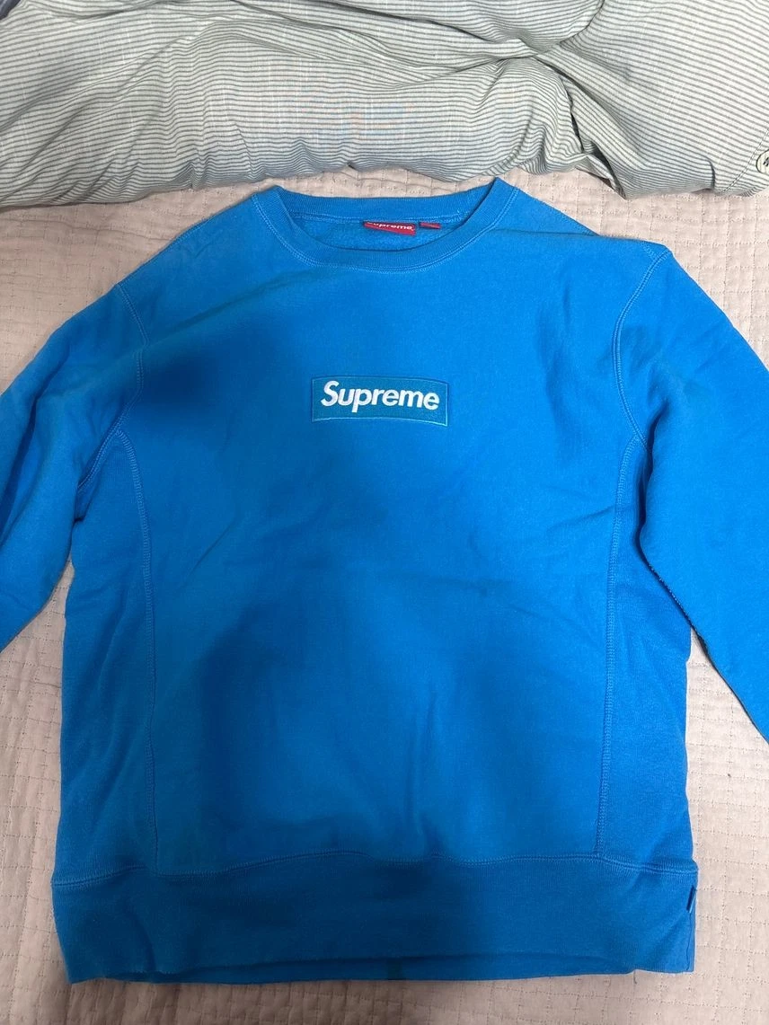 Sweat col rond bleu logo Supreme Box 18Fw