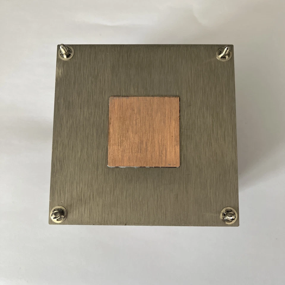 Supermicro SNK-P0038P 2U Passive CPU Heatsink LGA1366 For X8 Gen Servers - Image 3 of 3