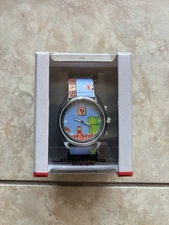 2017 Accutime Nintendo Super Mario Bros. Men’s Quartz Watch/ New
