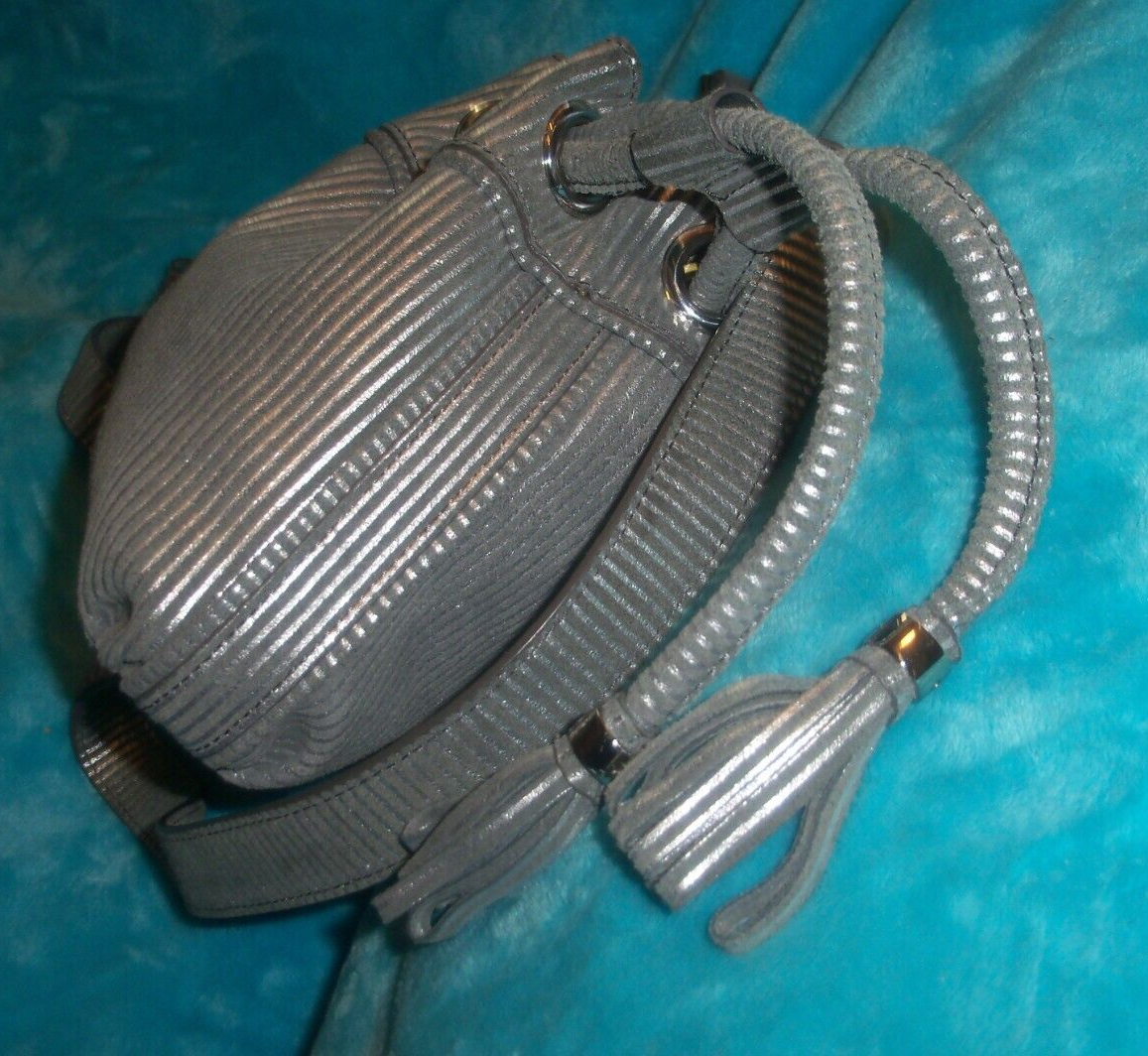 Picture 8 of 16