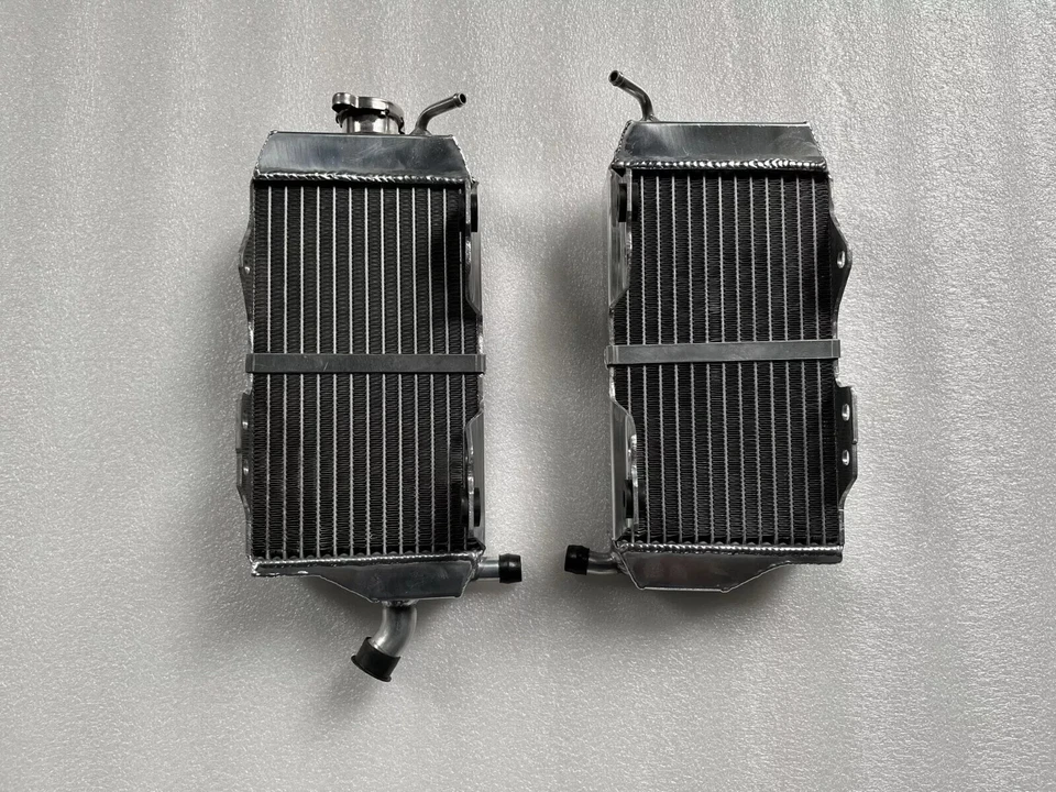 Custom Radiators Fit Honda CR250AF;Frame CR250R 2002-2004 W/CR500 Engine - Image 3 of 4