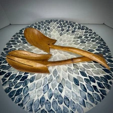 Vtg MCM Wood Salad Tongs Serving Utensils Monkey Pod Hawaiian Retro Core