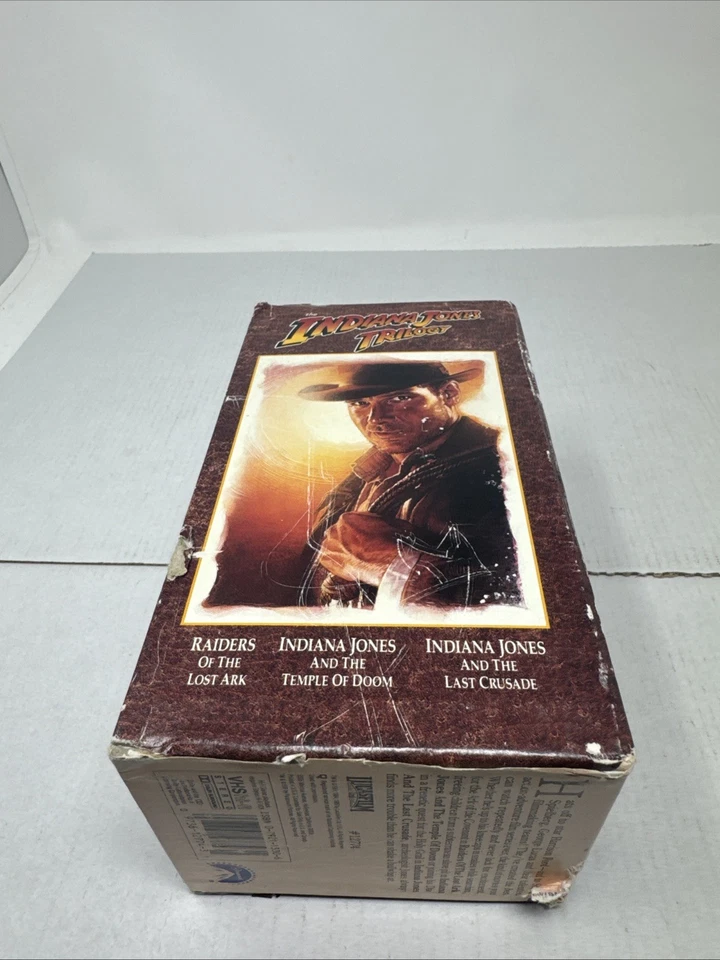 Indiana Jones Trilogy VHS 3-Tape Collectors Edition Box Set 1989 - Image 4 of 4