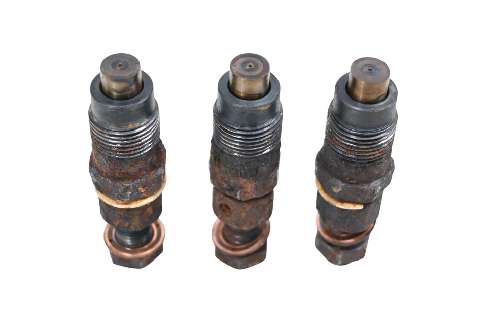 15 Kubota RTV-X1100CW Fuel Injectors Foto 3 de 3