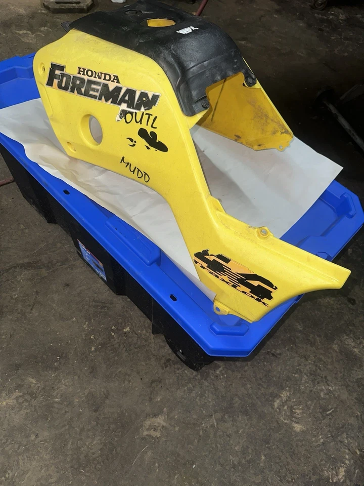 1998-2004 Honda Foreman 450 ES TRX450FE Left,Right And Center Body Panels - Image 4 of 4