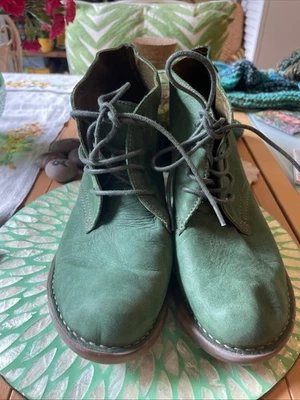 El Naturalista Forrest Green Nubuck Lace Up Boots Size 40 UK 7 - Image 1 of 4