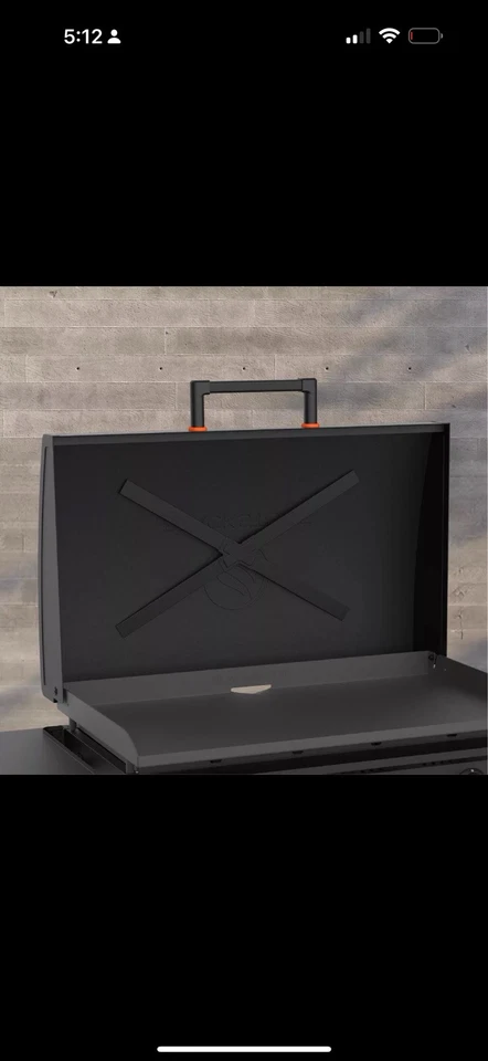 "Plancha omnívora forjada de hierro Blackstone 2310 36"" con capucha, acero con recubrimiento en polvo" Foto 4 de 4