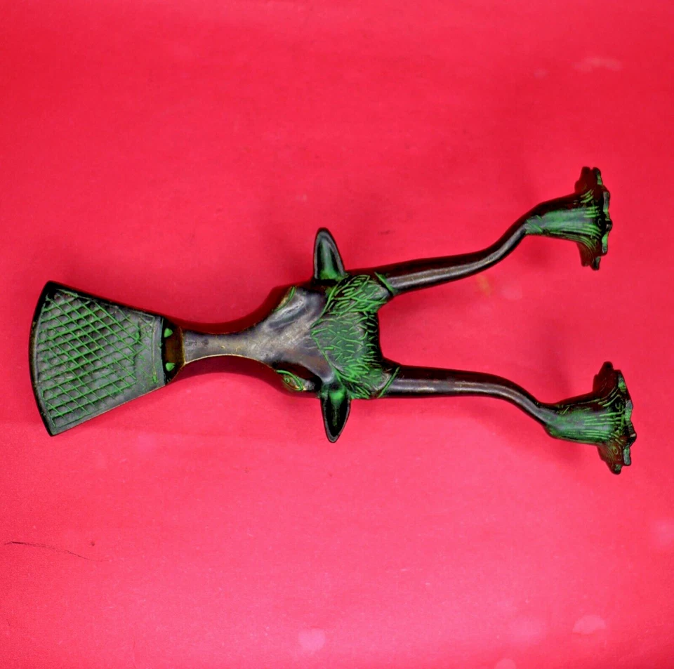 Candelabro con forma de cabeza de toro hecho a mano de latón hogar oficina decoración de pared estatuilla Foto 3 de 4