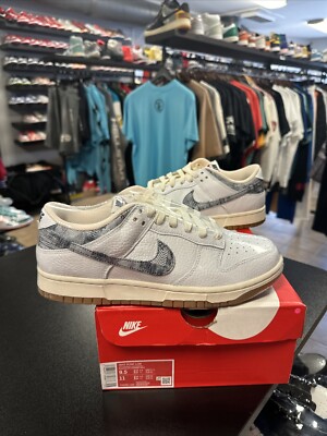 Nike Dunk Low Washed Denim White Navy Blue Men's Size 9.5 NEW! FN6881-100 2023