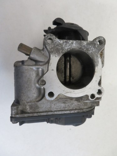 VOLKSWAGEN POLO 1.4 THROTTLE BODY 030133064F 1994-1999 VWMIX1642-4 - Picture 3 of 9