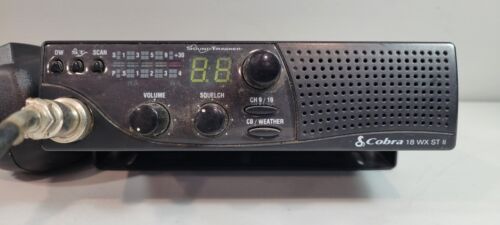 COBRA 18 WX ST II 40 Channel Mobile Sound Tracker CB Radio With Cobra CA-73 MIC - Picture 2 of 11