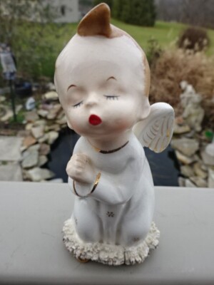 VINTAGE - JAPAN - KISSING BOY ANGEL W HAIR TUFT FIGURINE  S R FINE QUALITY 