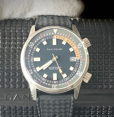Dan Henry 1970 Automatic Diver Watch