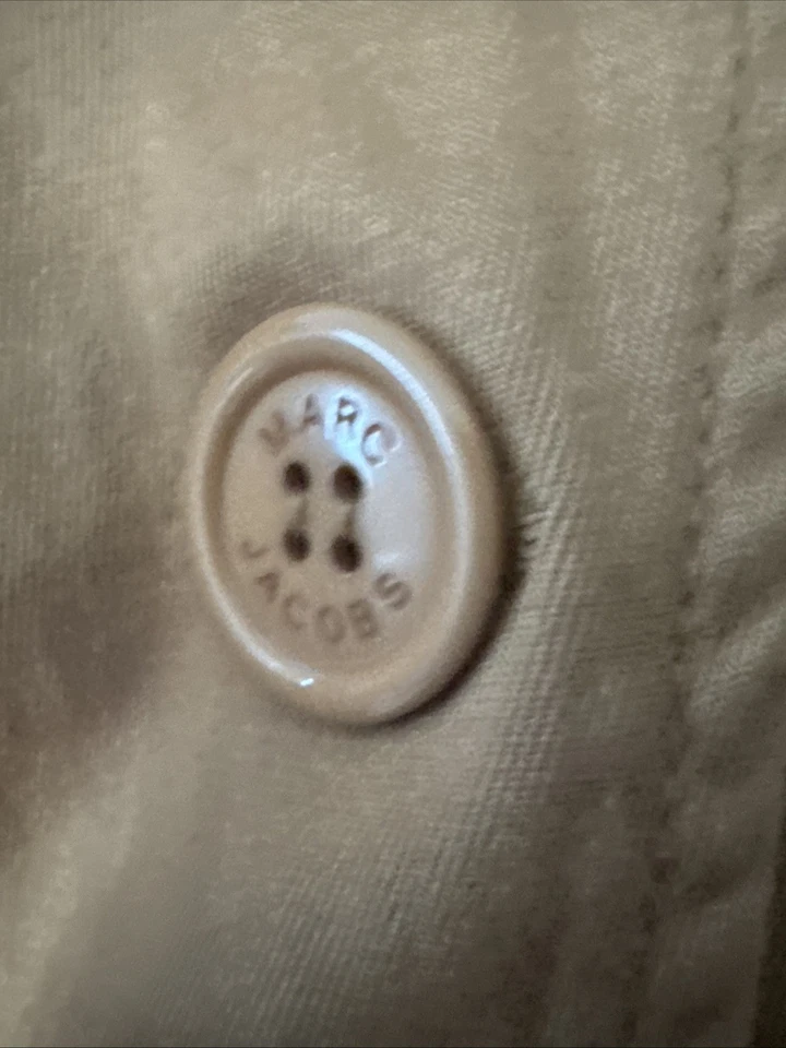 Abrigo Marc Jacobs Tan Peplum Talla 10 Botón Delantero Cuello Alto Ajuste Estructurado Foto 4 de 4