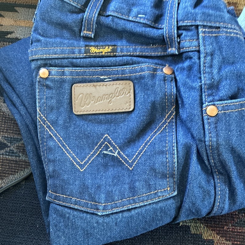 Wrangler Men’s Dark Wash Blue Denim Jeans Straight Fit 5-Pocket Cotton