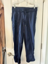 Lululemon Women's Navy Blue Dance Studio Mid-Rise Pants Crop Size 8