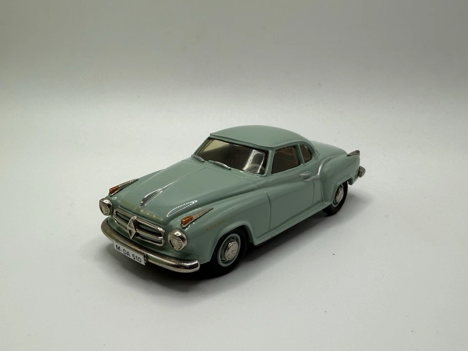 Pathfinder Models escala 1/43 PFMCC2 1959 Borgward Isabella /600 verde Pfm Cc2 - Imagem 4 de 4