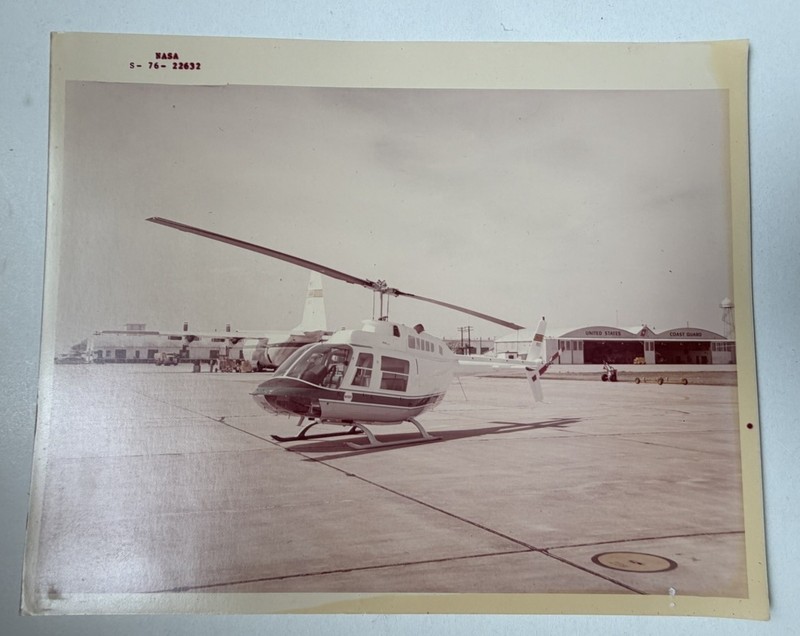 1976 NASA Press Photo 8x10 Kodak Paper Red Letters S-76-22632 Bell 206 Jetranger