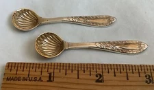 Set of 2 Gold Flash Scallop-Shell Salt Cellar Spoons - 2 13/16" long