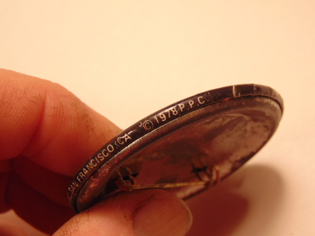 Old Star Trek pin:  Leonard Nimoy - 1978 Aviva Enterprises