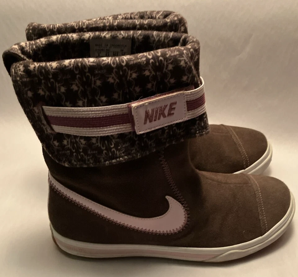 Nike Glencoe Mujer 9 Zapatilla/Media Pantorrilla Marrón/Rosa Pull on Gamuza Botas Cómodas Foto 4 de 4