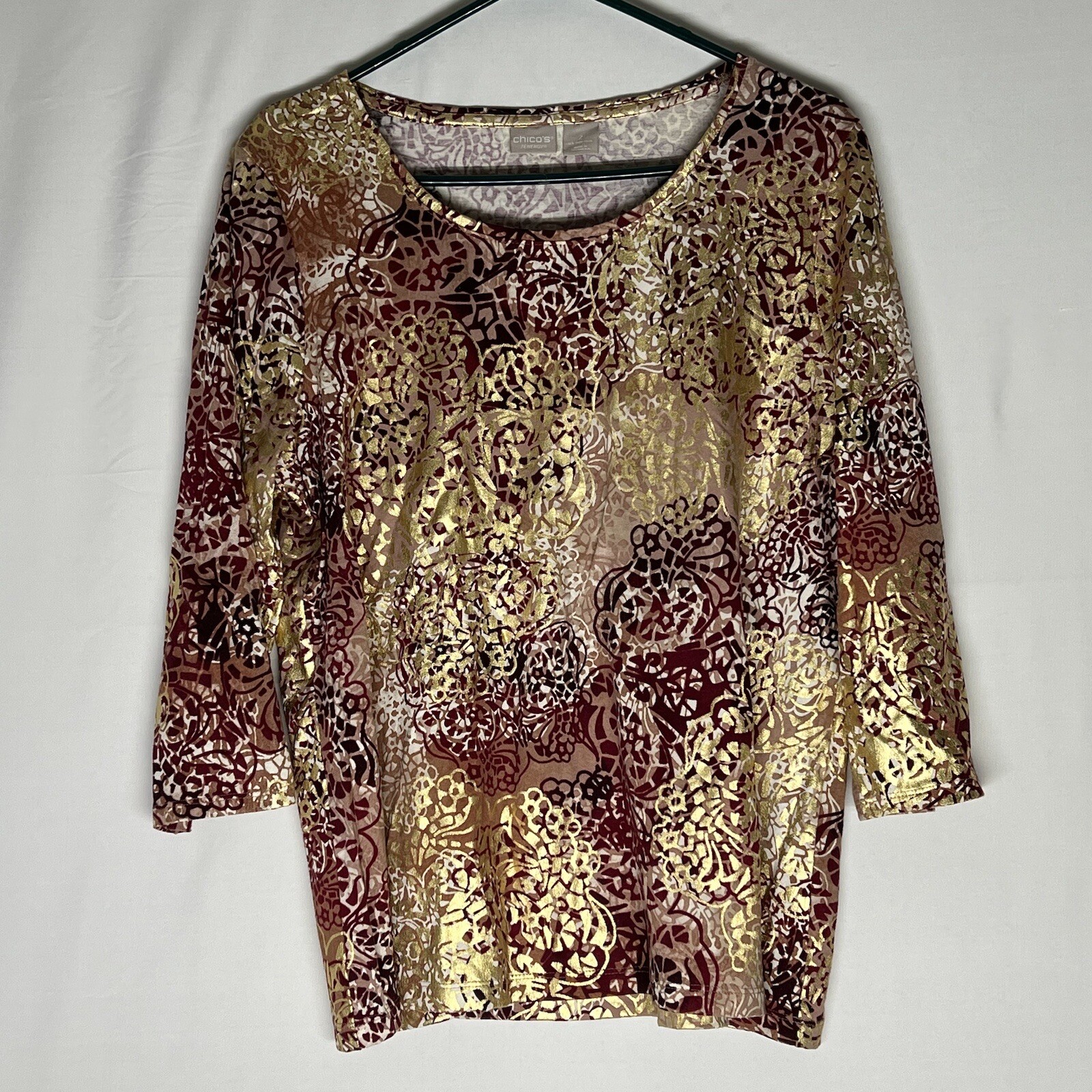 Chico’s Zenergy Top Womens 2 (12/14 Large) Burgundy Gold 3/4 Sleeve Top