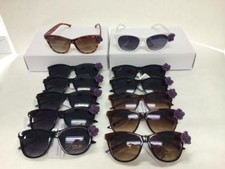 W202 Women Retro Fashion Sunglasses Decorated With 3D Flower Wholesale 12 Pairs
