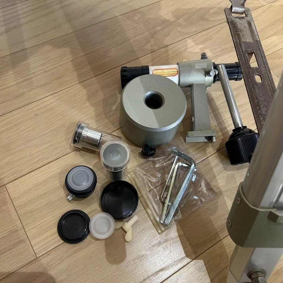 Telescopio reflector newtoniano Vixen Polaris R-100L 100 mm con trípode ecuatorial Foto 4 de 4