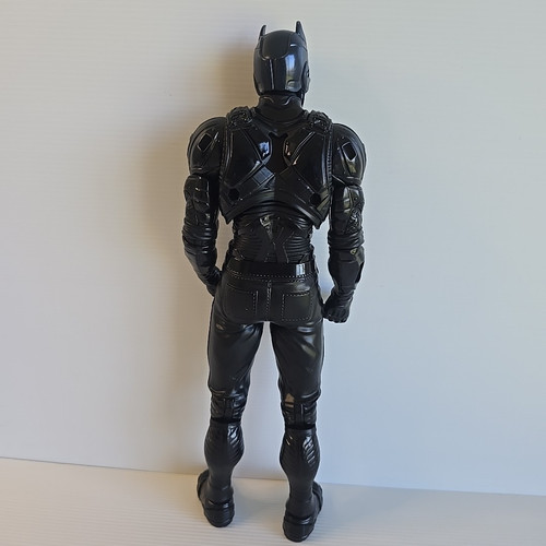 DC Batman Adventurers Action Figure 67809 30cm - Picture 8 of 10