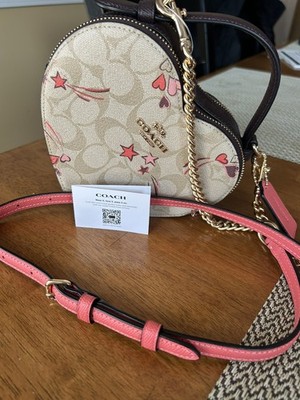 NWOT Coach CK523 Heart Crossbody Bag Signature Canvas Hearts Stars Khaki Pink