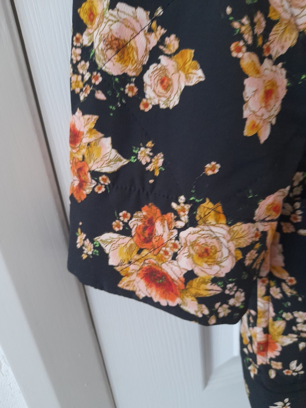 Zara Basic Outerware Black With Orange Roses 🌹 Q… - image 6