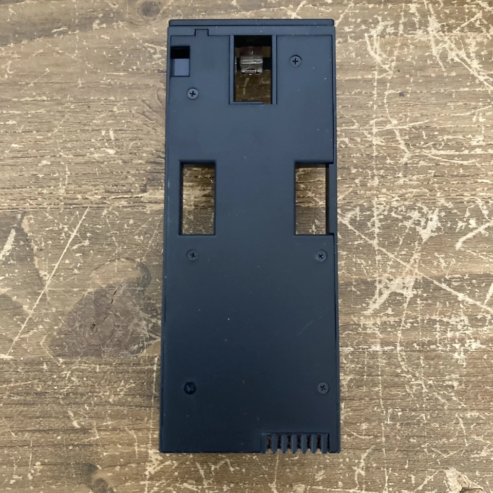 MK 7 DL Multi Power Battery Pack Canon 7D Grip Proffesional Camera - Image 3 of 4