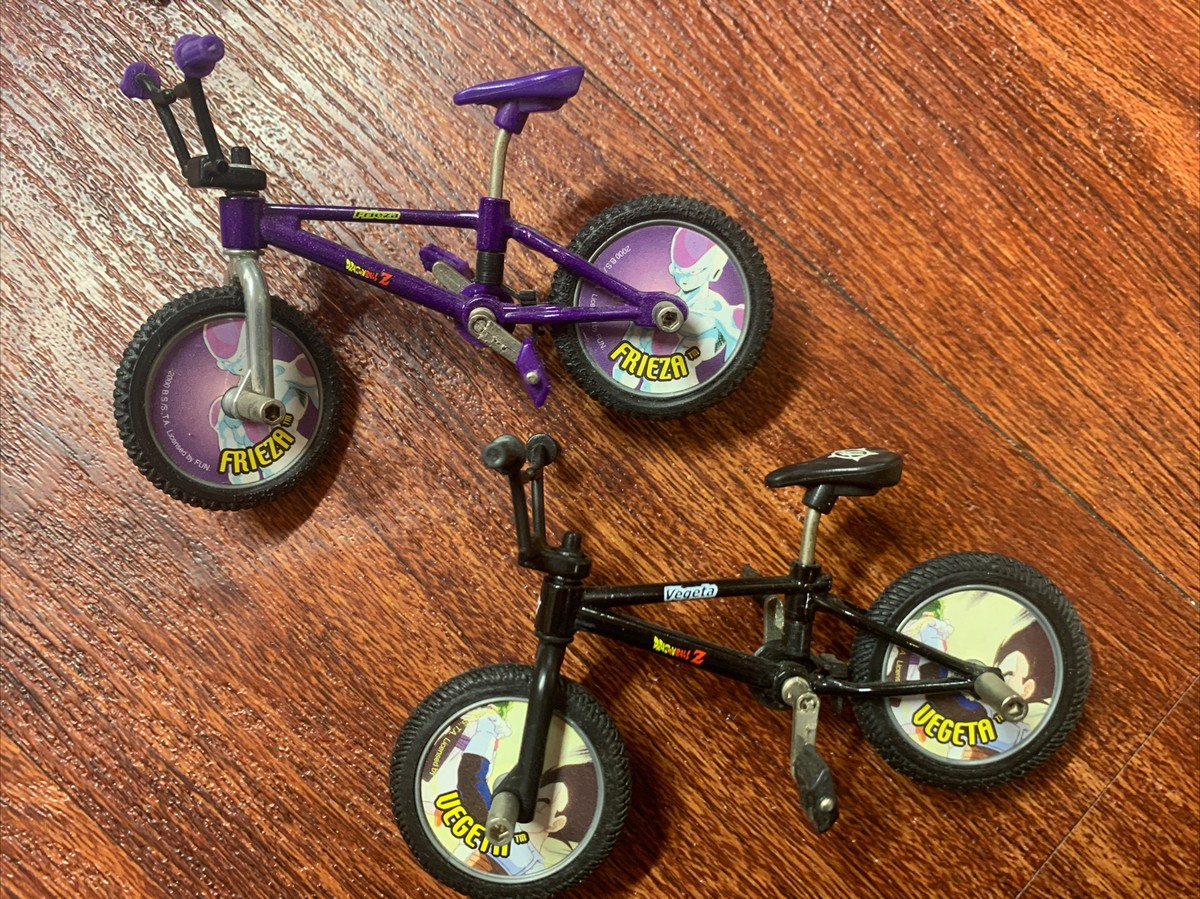Dragon Ball Z, Flick Trix Finger Bikes 2000, Set Of 4 DBZ