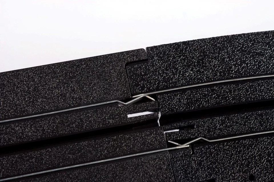 AFX Racing - Track, Banked Curve 12" Radius Set - Image 4 of 4