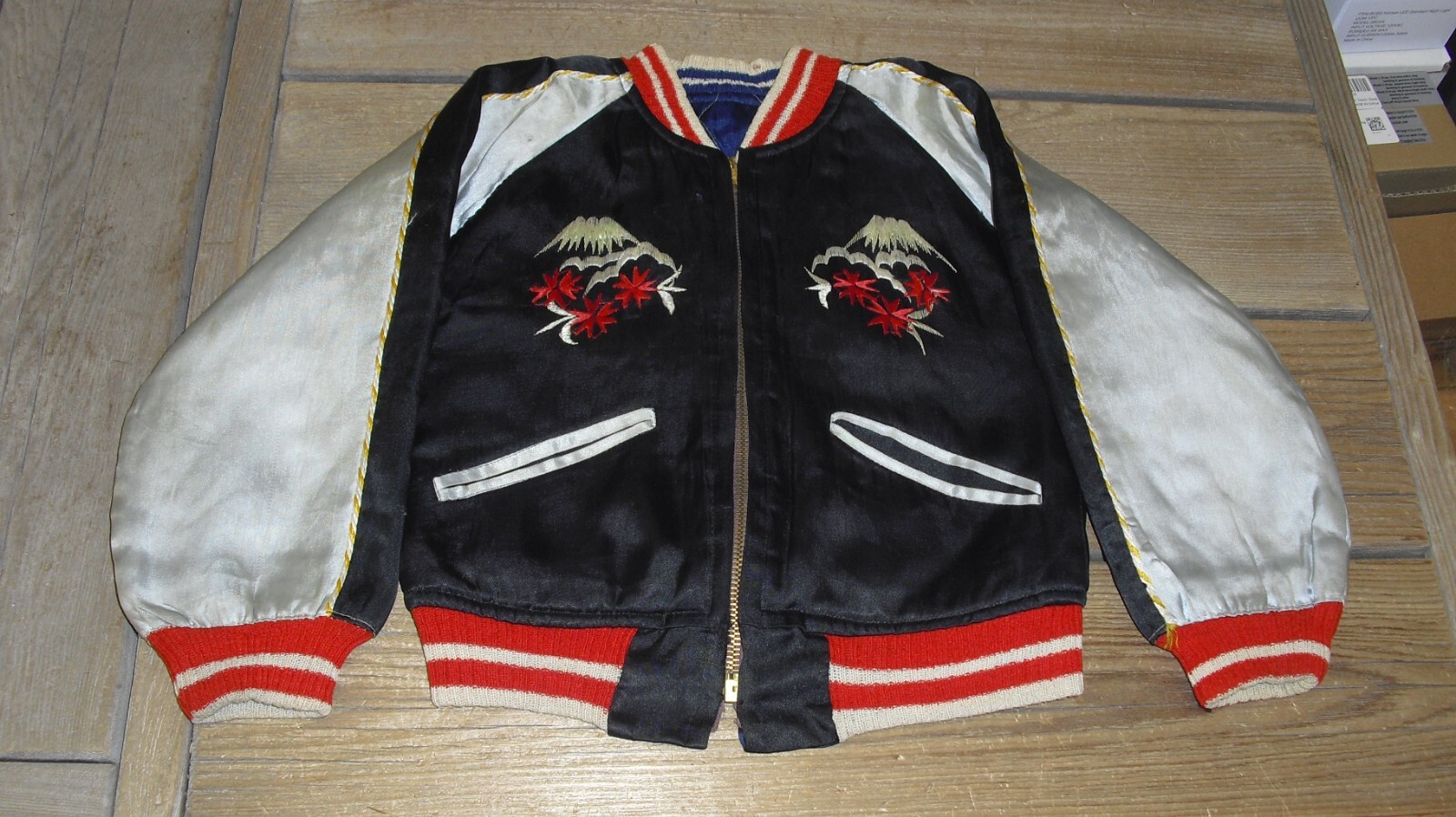 Picture 1 of 11