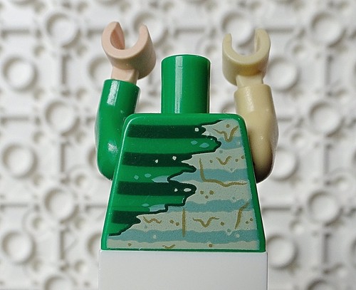 LEGO Torso Assembly for sh685 SANDMAN, from 76178 Daily Bugle - Picture 2 of 2