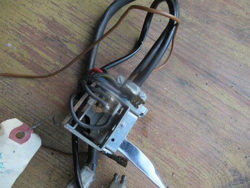 Porsche 911/912 Windshield Wiper Switch SWF 901 613 302 03 #23 C#550 - Picture 2 of 10