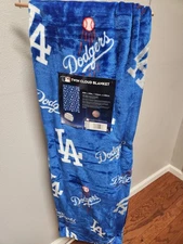 LOS ANGELES DODGERS TWIN CLOUD BLANKET 60in x 90in NEW WITH TAG 04/2025 BLUE