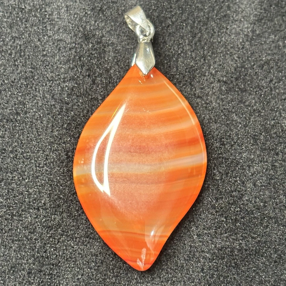 Colgante Artesanal Naranja Bandas Ágata Forma de Lágrima Tono Plata Boho  Foto 3 de 3