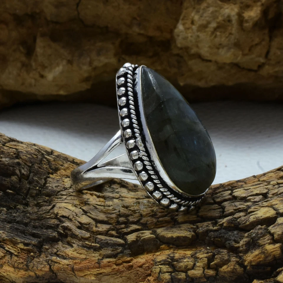 Magnificent Piedra Labradorita 925 Plata de Ley Hecho a Mano Anillo Todo Talla - Imagen 2 de 3