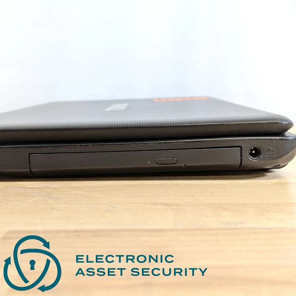 Toshiba Satellite C655 i3-2350M 2.30GHz 4GB RAM (No Drive) - Image 3 of 4