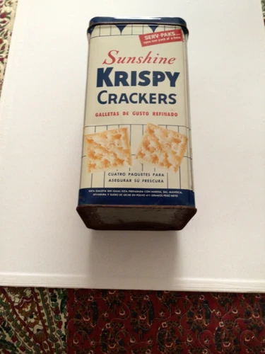 Sunshine Krispy Saltines cracker holder. (Vintage)