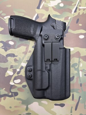 Black Kydex IWB Holster for Sig Sauer P320 M17 Streamlight TLR-1