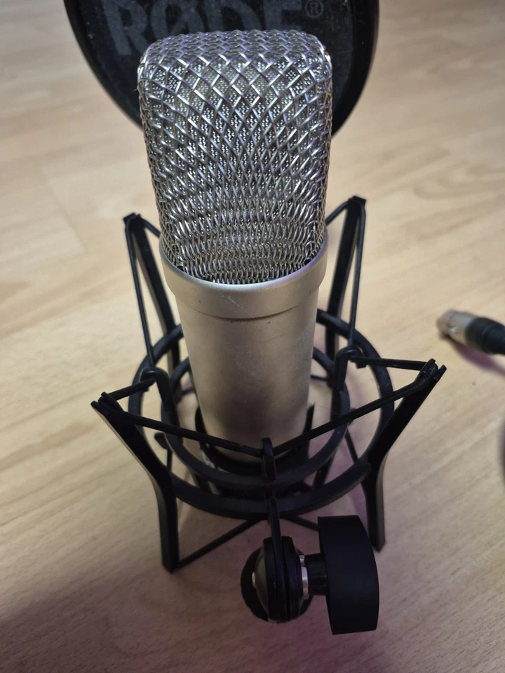 Rode NT1-A Kit Kondensator-Mikrofon Set mit Spinne, Popschutz - Bild 2 von 4