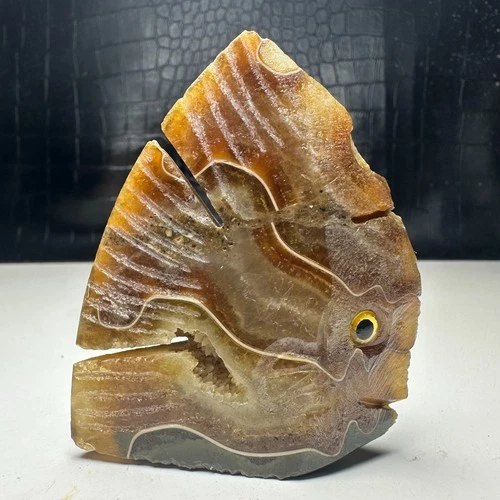 Natural Crystal Mineral Specimen.  AGATE. Hand-carved FISH.Gift.BX