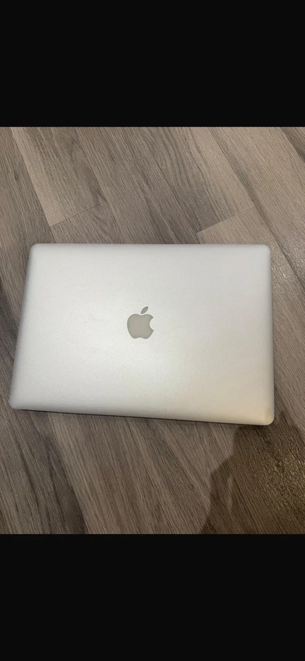 Apple MacBook Pro 15" 2015 · i7 · 16GB · 1TB, photo 2 of 5